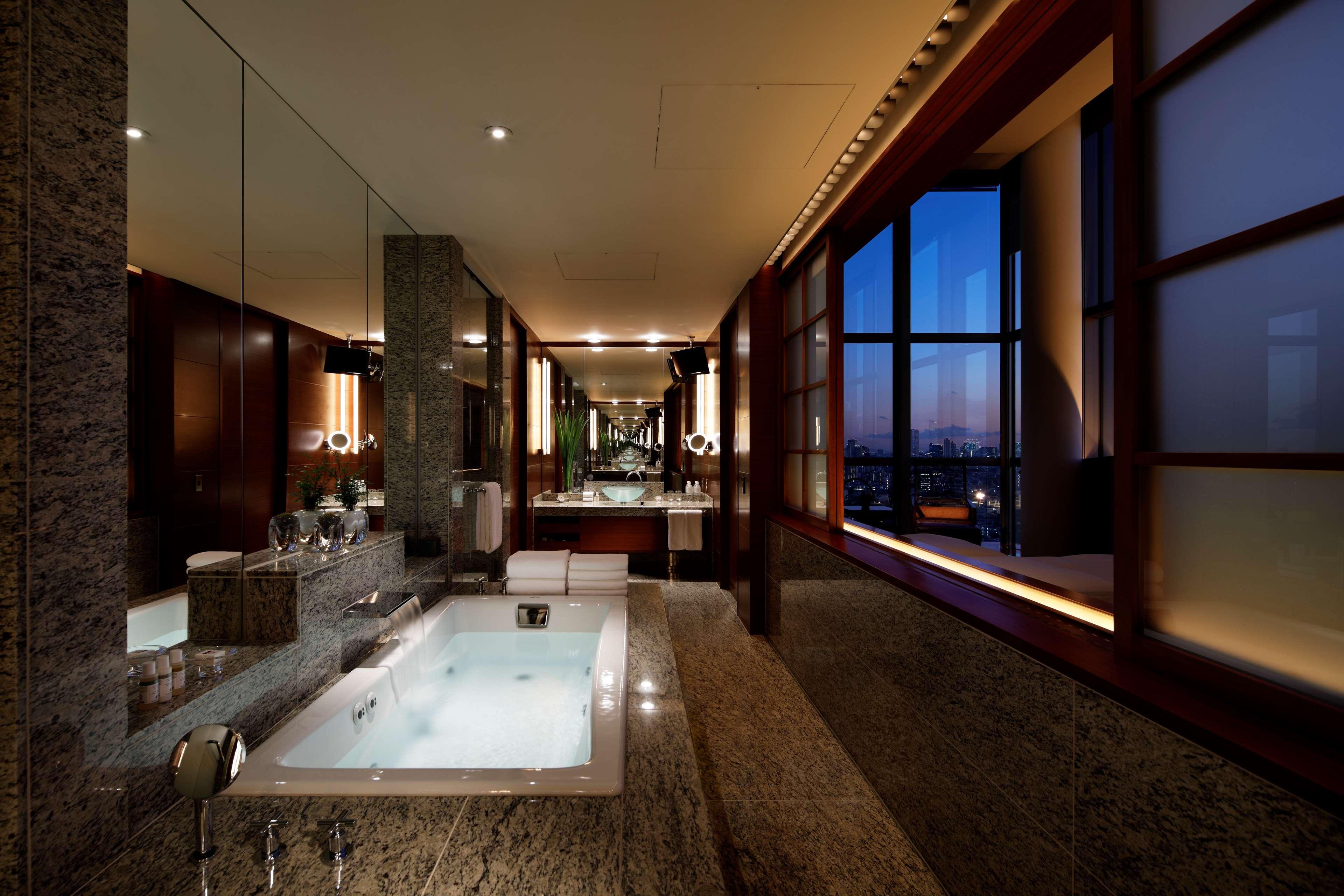 Grand Hyatt Tokyo Hotel Екстериор снимка